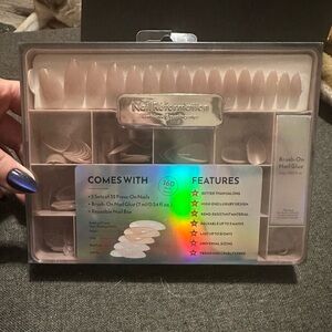 Nail Reformation Flannel Grey Signature Nail Box